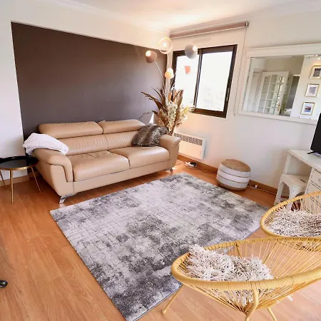 De Standing, 4 Personnes, T2 Cabine Avec Balcon Apartament *